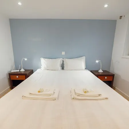 Porto Window Terrace House By Vacationy *